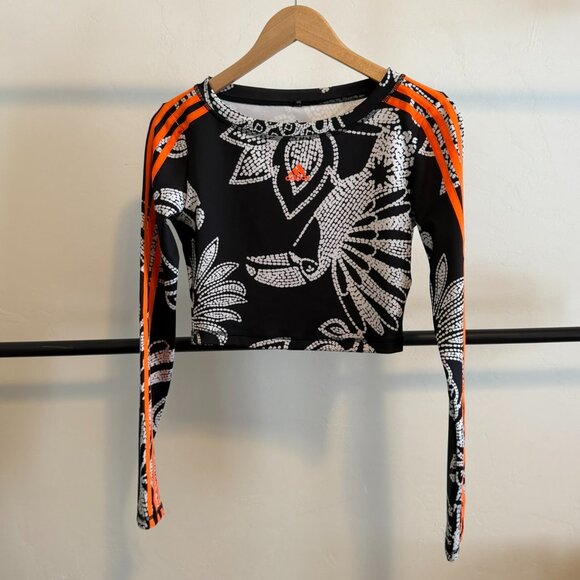 NWT Adidas X Farm Rio Crop Top Long Sleeve Aeroready Floral Black White S - Picture 8 of 14